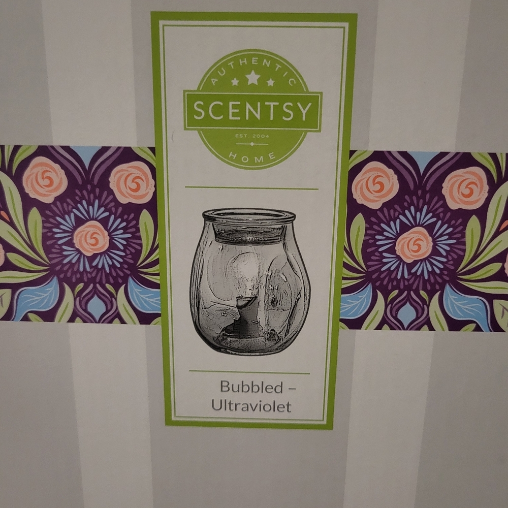 Bubbled Ultraviolet Scentsy Warmer